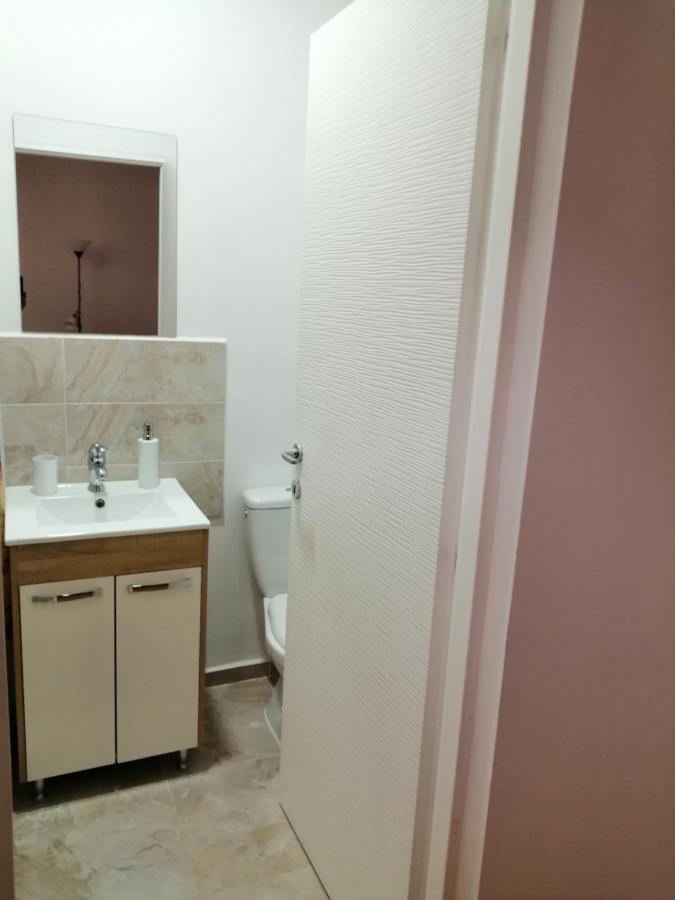 Violet House Apartment Turda Ngoại thất bức ảnh