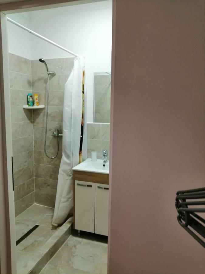 Violet House Apartment Turda Ngoại thất bức ảnh