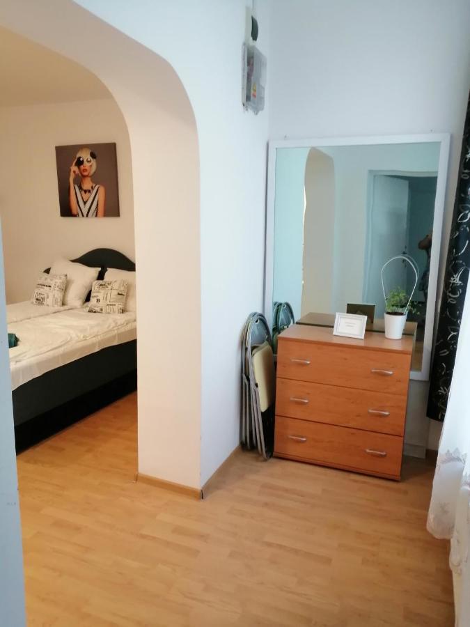 Violet House Apartment Turda Ngoại thất bức ảnh